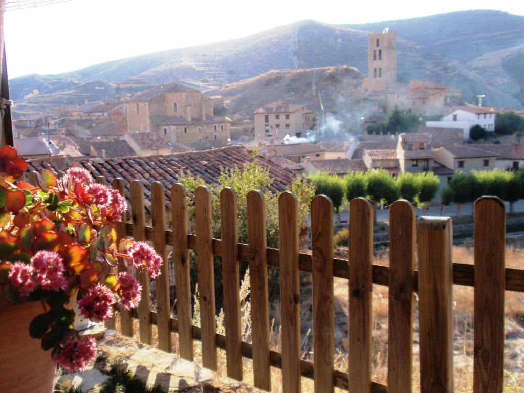 Casa Elpatiodelmaestrazgo Apartment Villarroya de los Pinares ภายนอก รูปภาพ